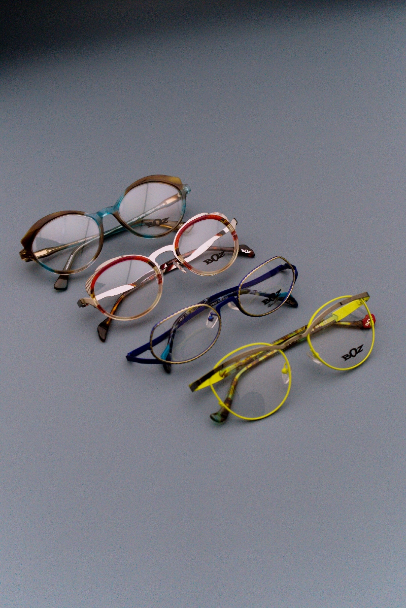 大量入荷 BOZ レース模様個性的メガネ【ブレスレット付】 サングラス/メガネ